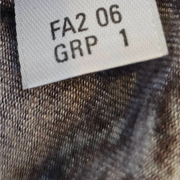 St. John Top Tie Dye V Neck Womens Size XL T-Shirt Short Sleeve Brown Gray - Picture 4 of 6